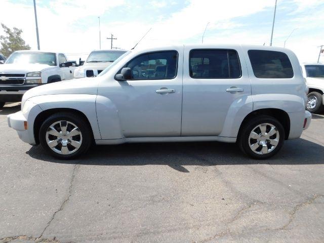 Chevrolet HHR FWD 4dr LS 2009