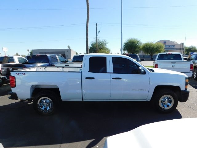 Chevrolet Silverado 1500 4WD Double Cab 143.5" Work Truck 2015 Chevrolet Silverado 1500 4WD Double Cab 143.5" Work Truck 2015