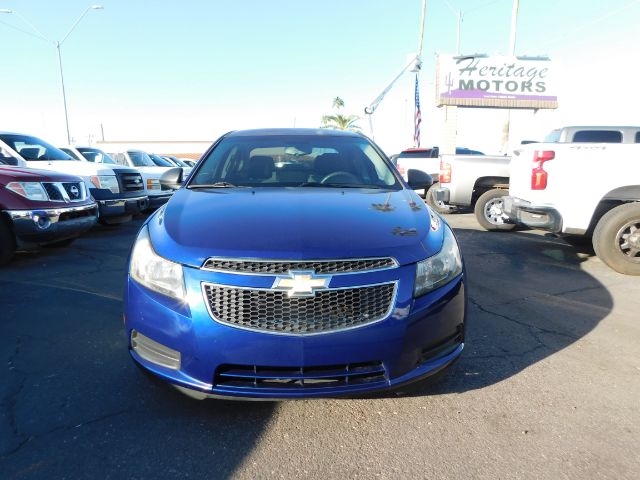 Chevrolet Cruze 4dr Sdn LS 2012