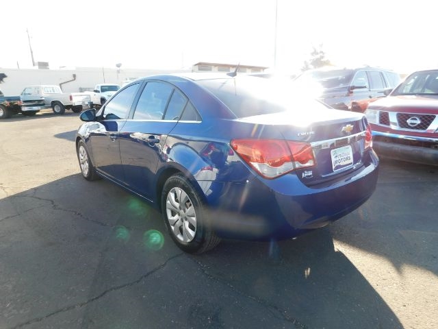 Chevrolet Cruze 4dr Sdn LS 2012