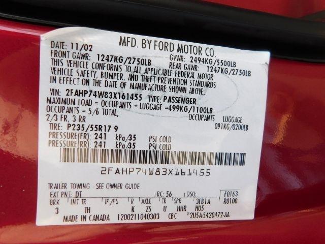 Ford Crown Victoria 4dr Sdn LX 2003