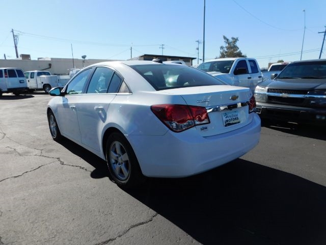 Chevrolet Cruze Limited 4dr Sdn Auto LT w/1LT 2016