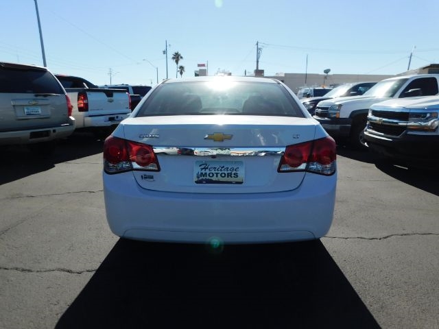 Chevrolet Cruze Limited 4dr Sdn Auto LT w/1LT 2016