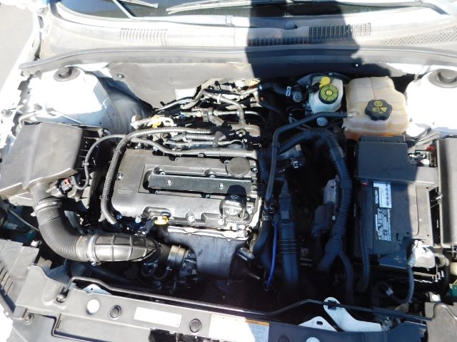 Chevrolet Cruze Limited 4dr Sdn Auto LT w/1LT 2016