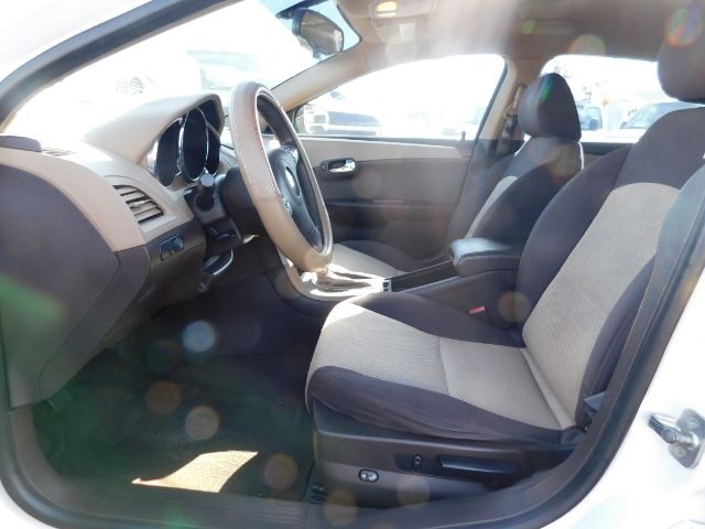 Chevrolet Malibu 4dr Sdn LS w/1LS 2012