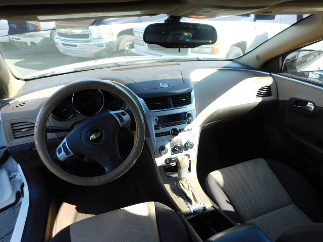 Chevrolet Malibu 4dr Sdn LS w/1LS 2012