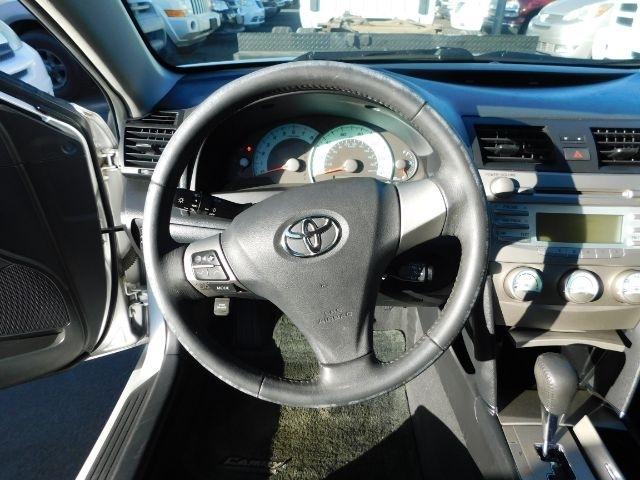 Toyota Camry 4dr Sdn I4 Man (Natl) 2009