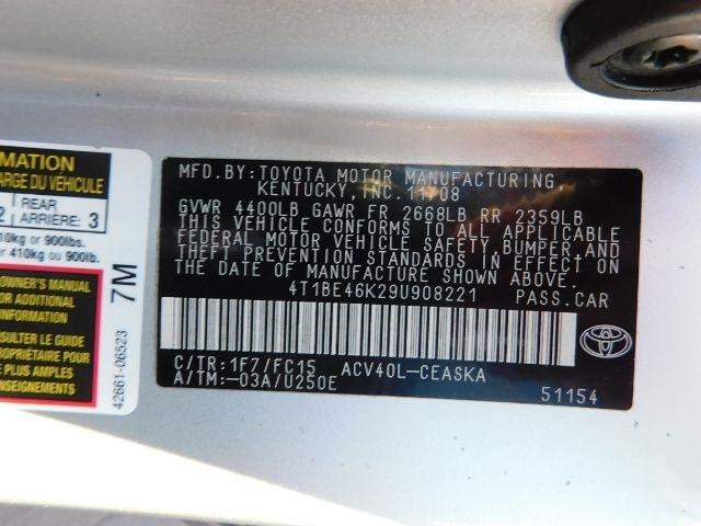 Toyota Camry 4dr Sdn I4 Man (Natl) 2009