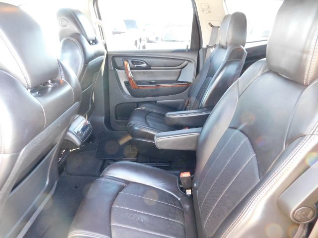 Chevrolet Traverse FWD 4dr LTZ 2013