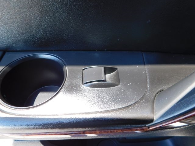 Chevrolet Traverse FWD 4dr LTZ 2013