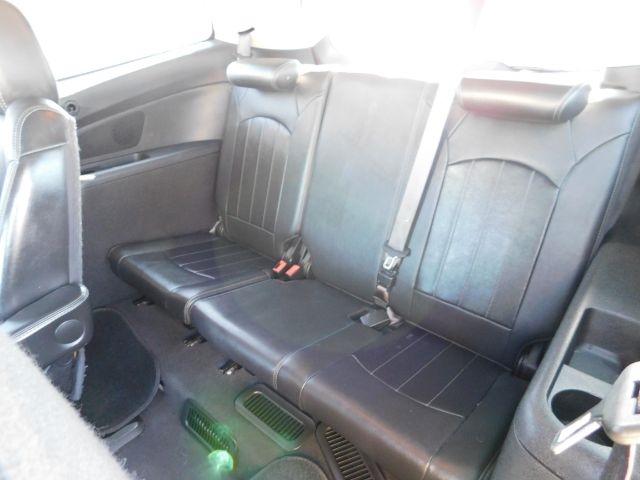 Chevrolet Traverse FWD 4dr LTZ 2013