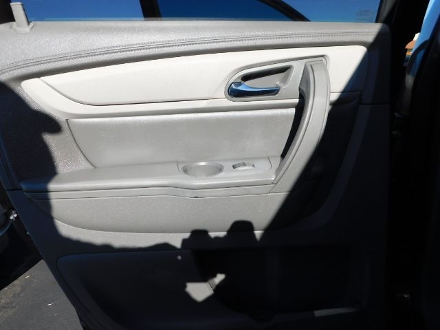 Chevrolet Traverse FWD 4dr LS 2015