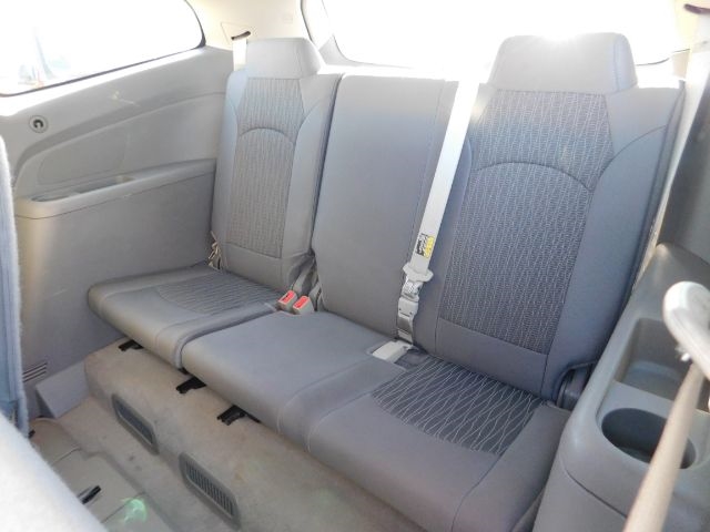 Chevrolet Traverse FWD 4dr LS 2015