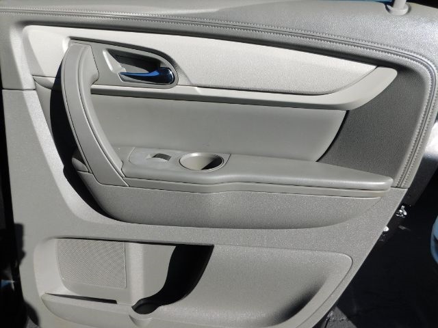 Chevrolet Traverse FWD 4dr LS 2015