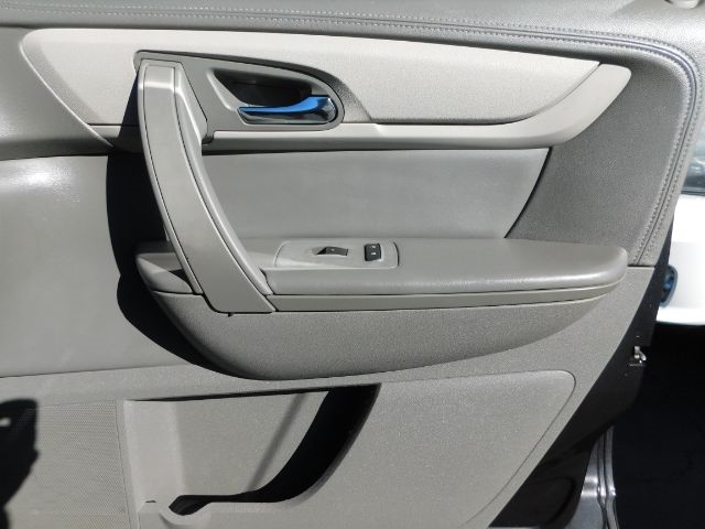 Chevrolet Traverse FWD 4dr LS 2015