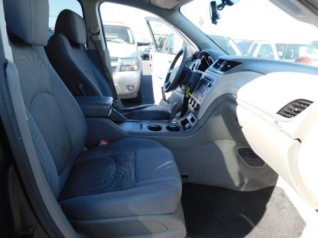 Chevrolet Traverse FWD 4dr LS 2015