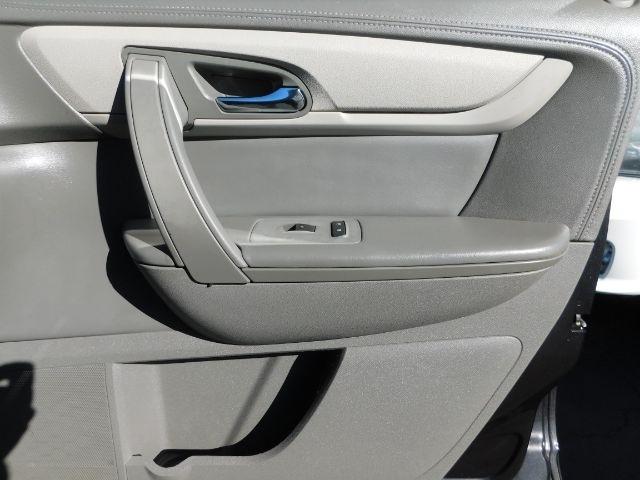 Chevrolet Traverse FWD 4dr LS 2015