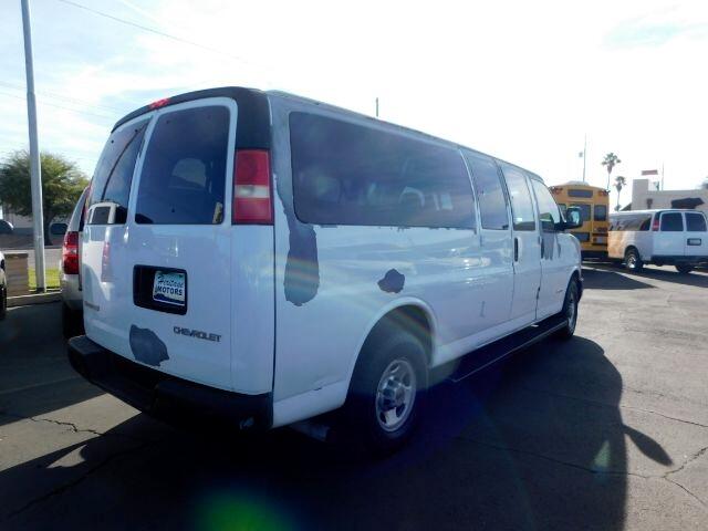 Chevrolet Express Passenger 3500 155" WB RWD 2003