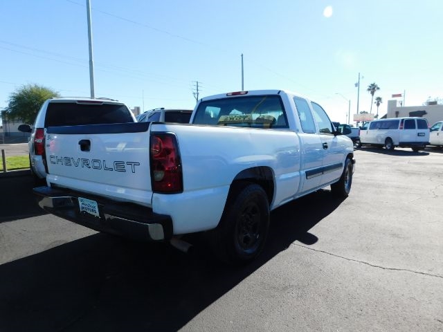 Chevrolet Silverado 1500 Ext Cab 143.5" WB 2004