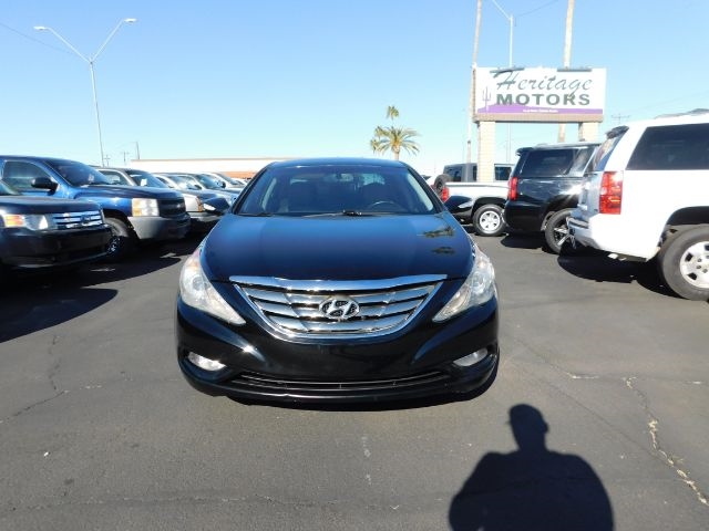 Hyundai Sonata 4dr Sdn 2.4L Auto Ltd 2011