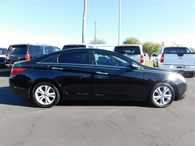 Hyundai Sonata 4dr Sdn 2.4L Auto Ltd 2011