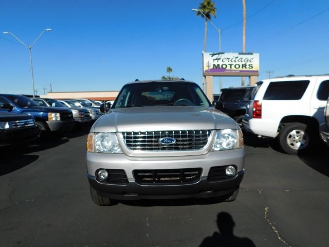 Ford Explorer 4dr 114" WB 4.6L XLT 4WD 2005