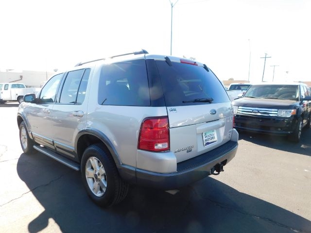 Ford Explorer 4dr 114" WB 4.6L XLT 4WD 2005