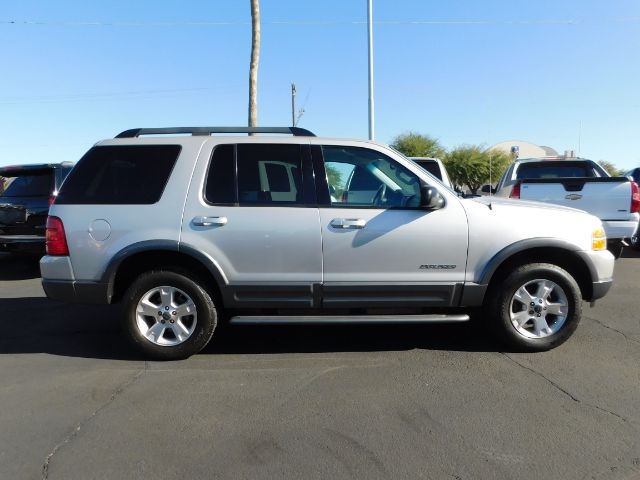 Ford Explorer 4dr 114" WB 4.6L XLT 4WD 2005