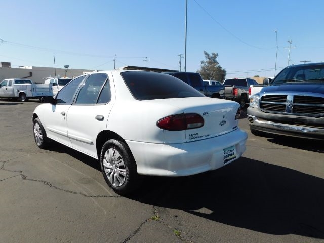 Chevrolet Cavalier 4dr Sdn LS 1996