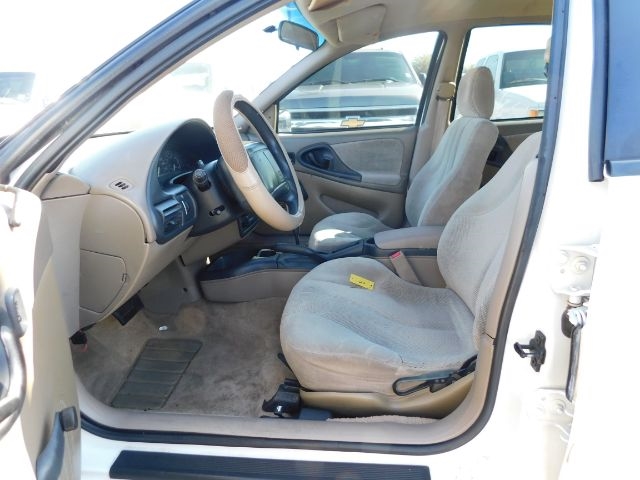 Chevrolet Cavalier 4dr Sdn LS 1996