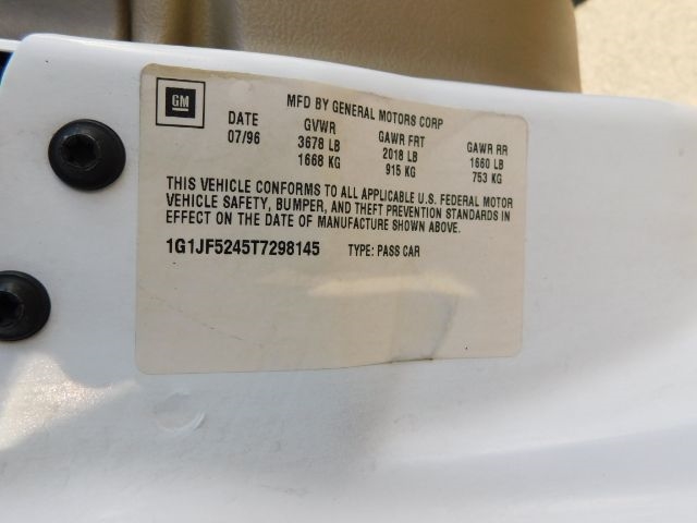 Chevrolet Cavalier 4dr Sdn LS 1996