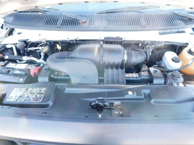 Ford Econoline Wagon E-350 Super Duty XL 2014