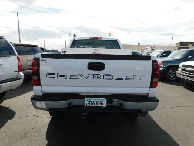 Chevrolet Silverado 2500HD Ext Cab 143.5" WB 4WD Work Truck 2006
