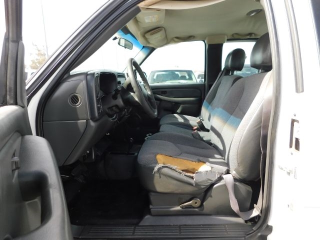 Chevrolet Silverado 2500HD Ext Cab 143.5" WB 4WD Work Truck 2006