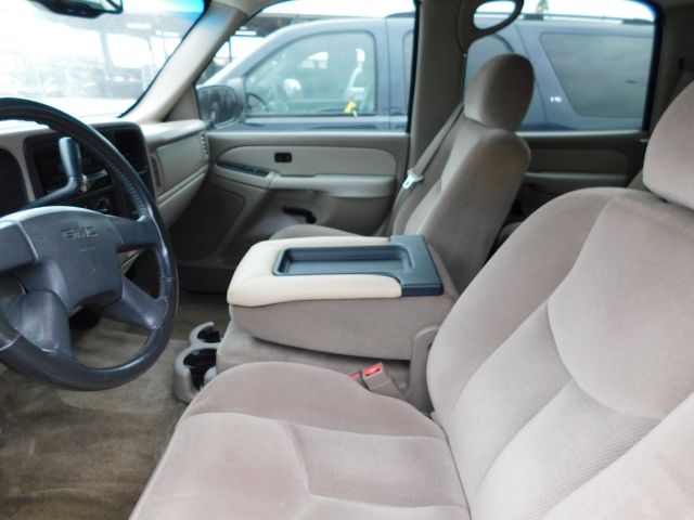 GMC Yukon 4dr 1500 SLE 2003