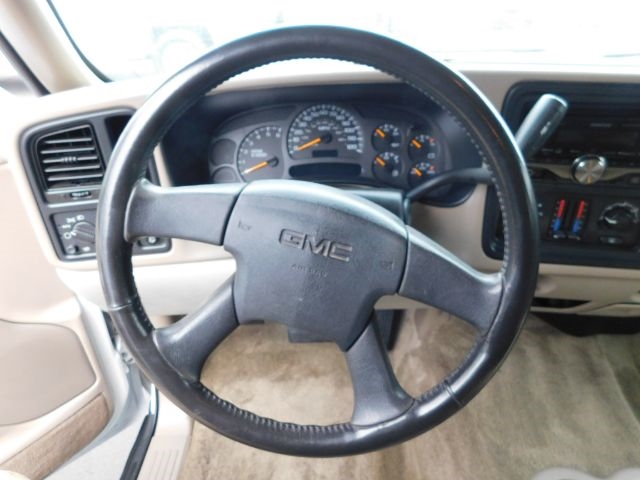 GMC Yukon 4dr 1500 SLE 2003