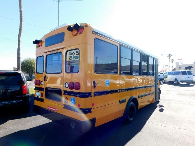 Chevrolet Express Commercial Cutaway 4500 Van 159" Diesel 2013