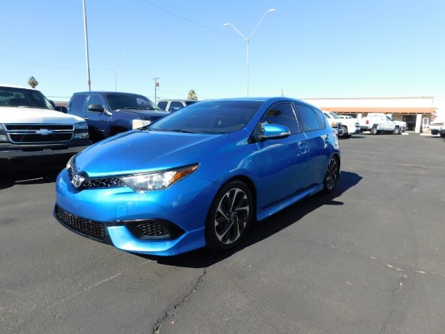 Toyota Corolla iM CVT (Natl) 2017