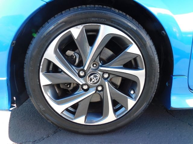 Toyota Corolla iM CVT (Natl) 2017