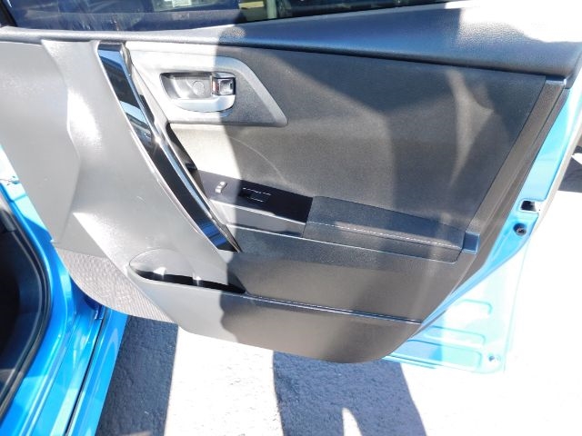 Toyota Corolla iM CVT (Natl) 2017