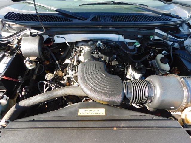 Ford F-150 Supercab 139" 4WD 1999