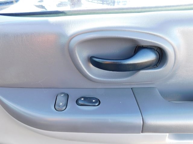 Ford F-150 Supercab 139" 4WD 1999