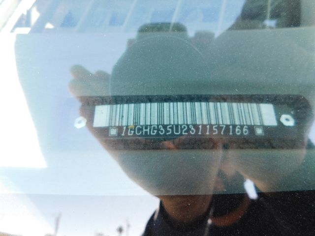 Chevrolet Express Cargo Van 3500 135" WB RWD 2003