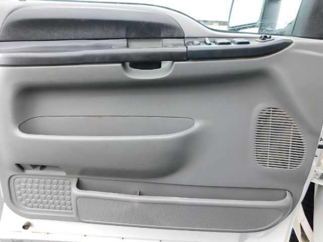 Ford Super Duty F-250 Crew Cab 156" King Ranch 4WD 2005