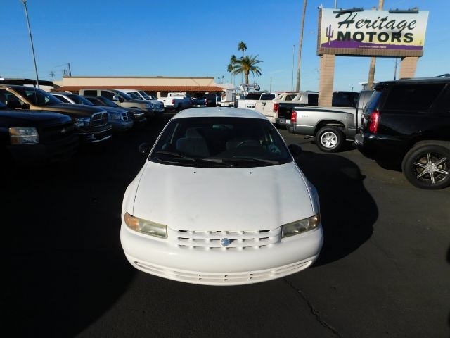 Plymouth Breeze 4dr Sdn 2000