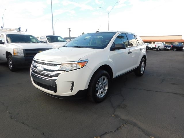 Ford Edge 4dr SE FWD 2013