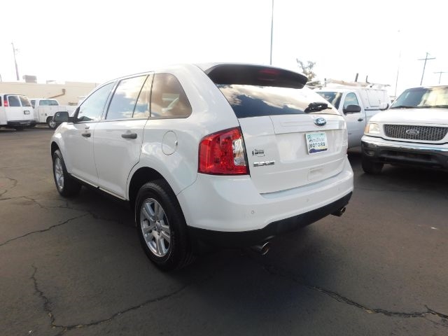 Ford Edge 4dr SE FWD 2013