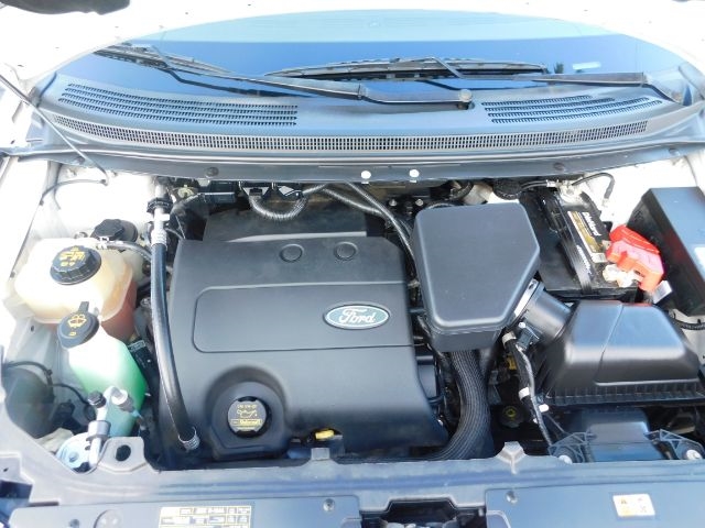 Ford Edge 4dr SE FWD 2013