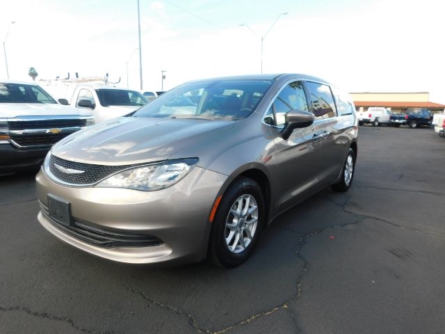 Chrysler Pacifica Touring FWD 2017