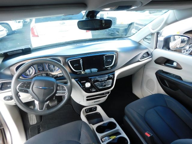 Chrysler Pacifica Touring FWD 2017